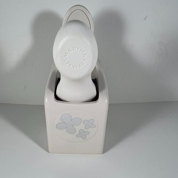 Martha Stewart Other - Martha Stewart Flower Cutout Punch Craft Tool For Paper & Cardstock White Plasti